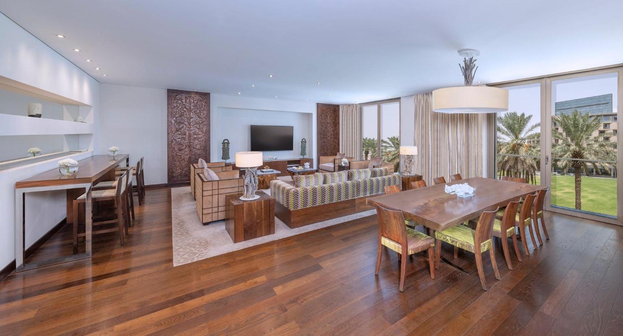 Mandarin Oriental Al Faisaliah, Riyadh Eksteriør billede A living room at the hotel