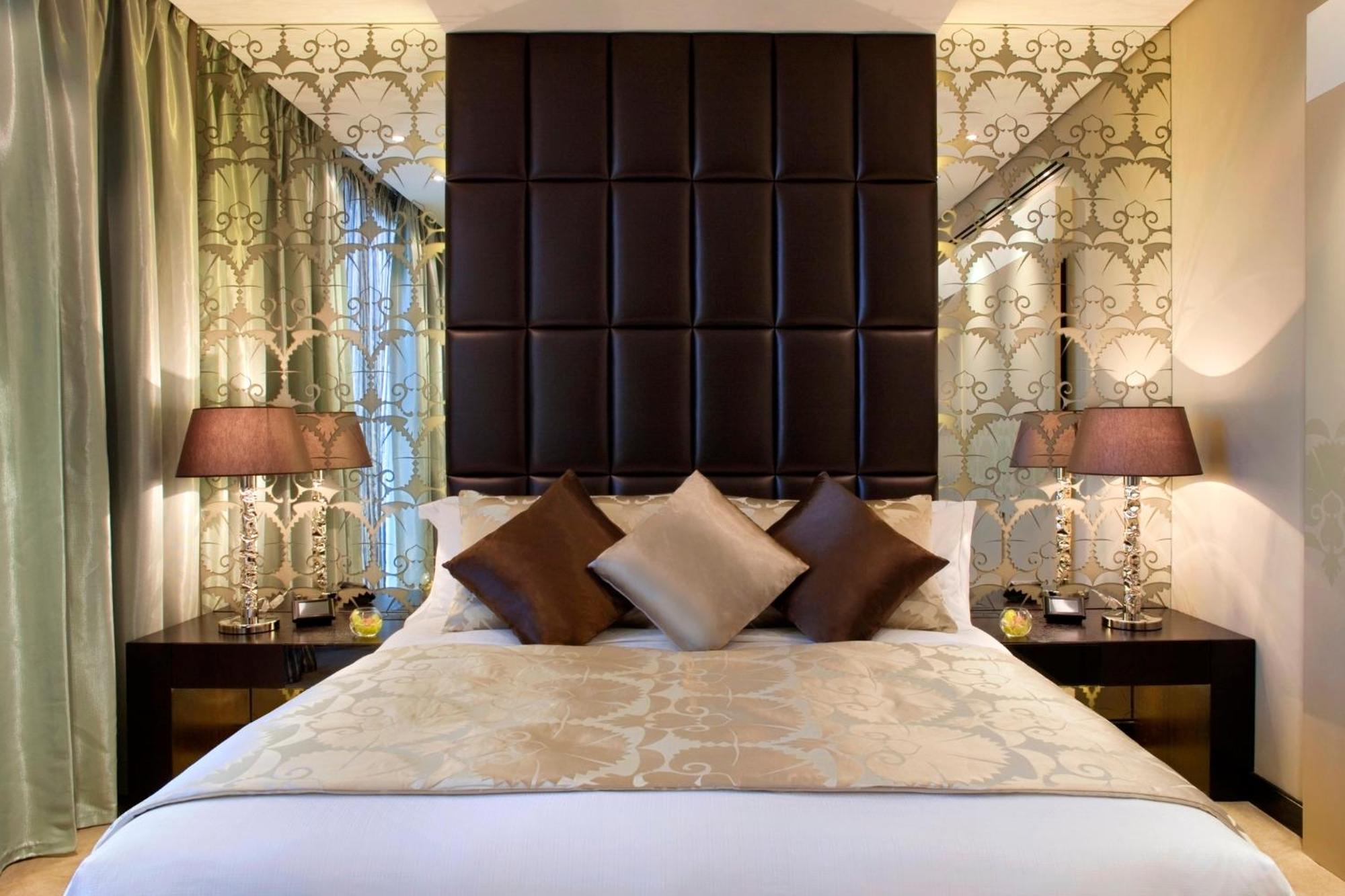 Mandarin Oriental Al Faisaliah, Riyadh Eksteriør billede A bedroom at the hotel